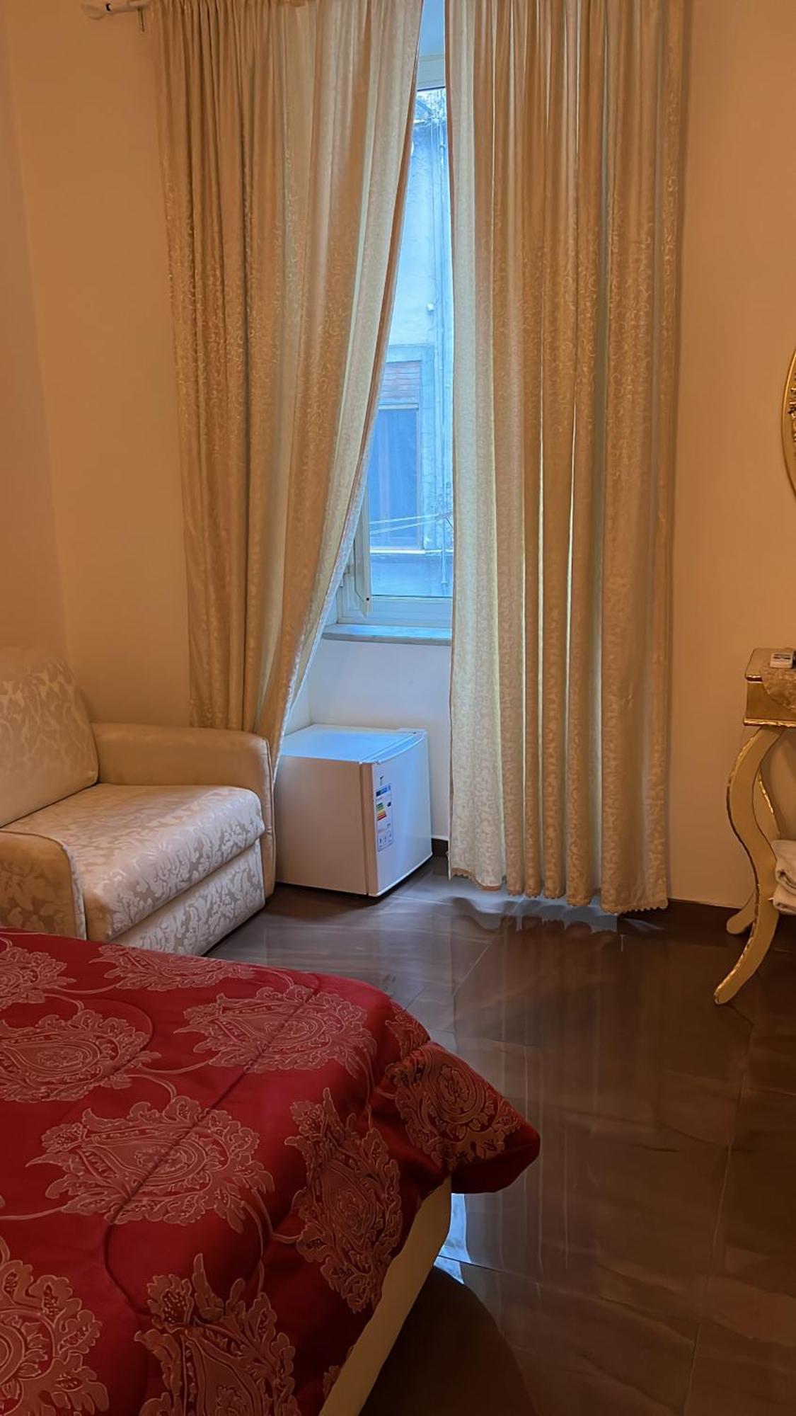 Beb Mariafrancesca Bed & Breakfast Napoli Dış mekan fotoğraf