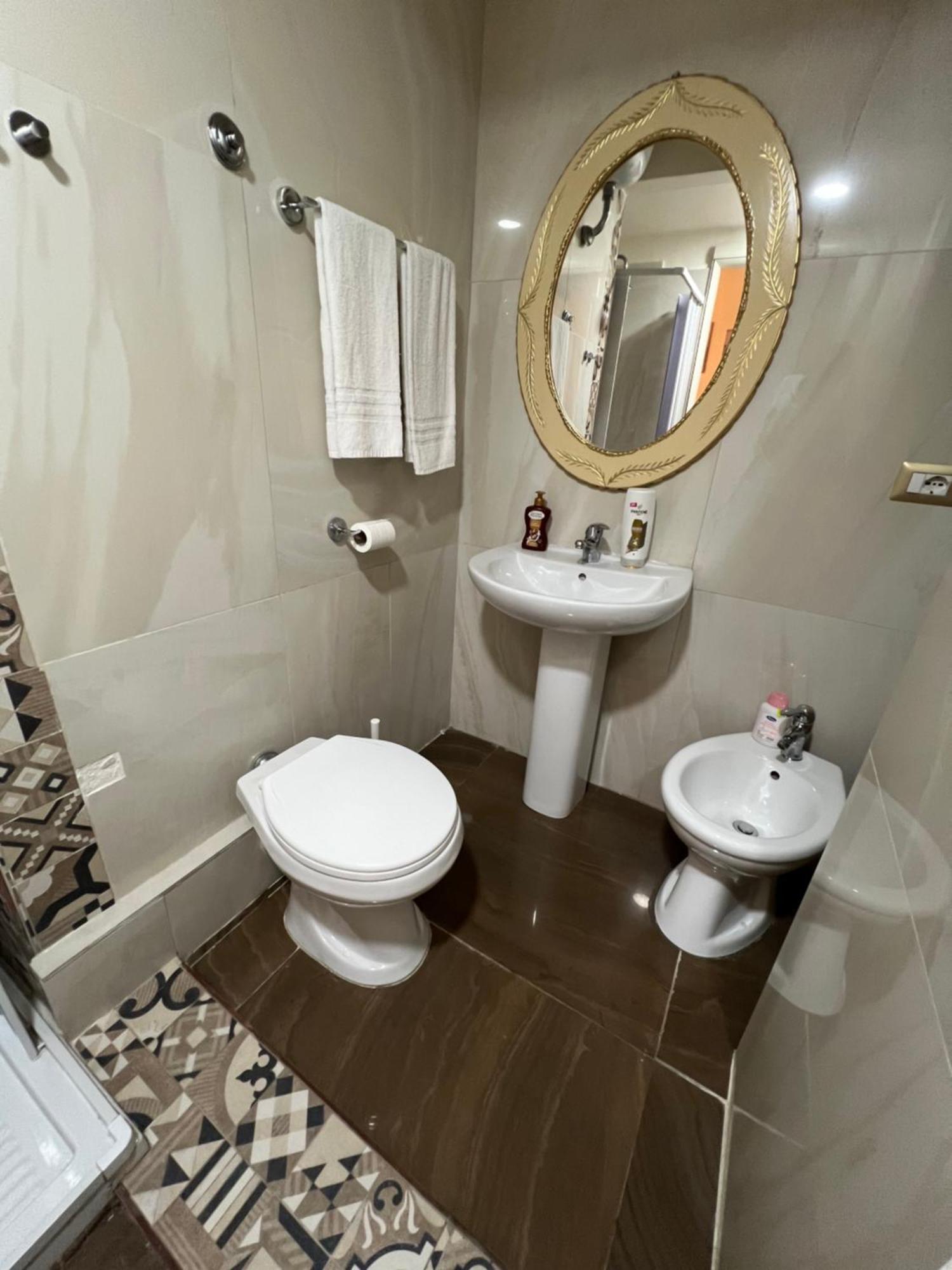 Beb Mariafrancesca Bed & Breakfast Napoli Dış mekan fotoğraf